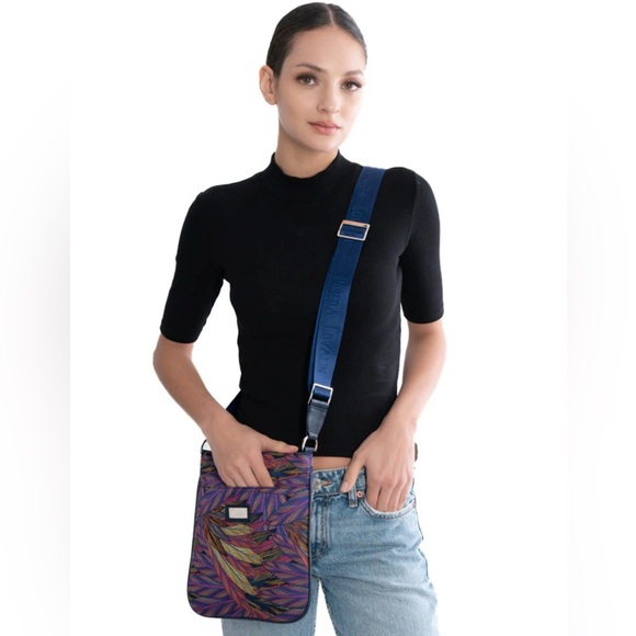 NWT Pineda Covalin High-End Authentic Mexican Crossbody Purse - Picture 1 of 8